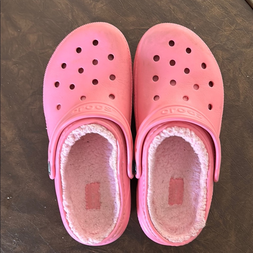 CROCS Pink Fuzzy Lined